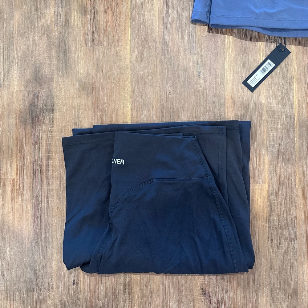 Oner Active SoftMotion Leggings | SMALL R | Soft Black